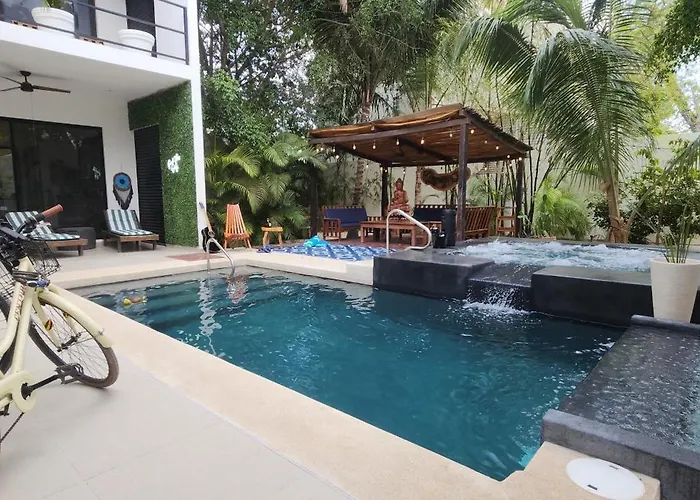 Villa Azul Luxury For Less